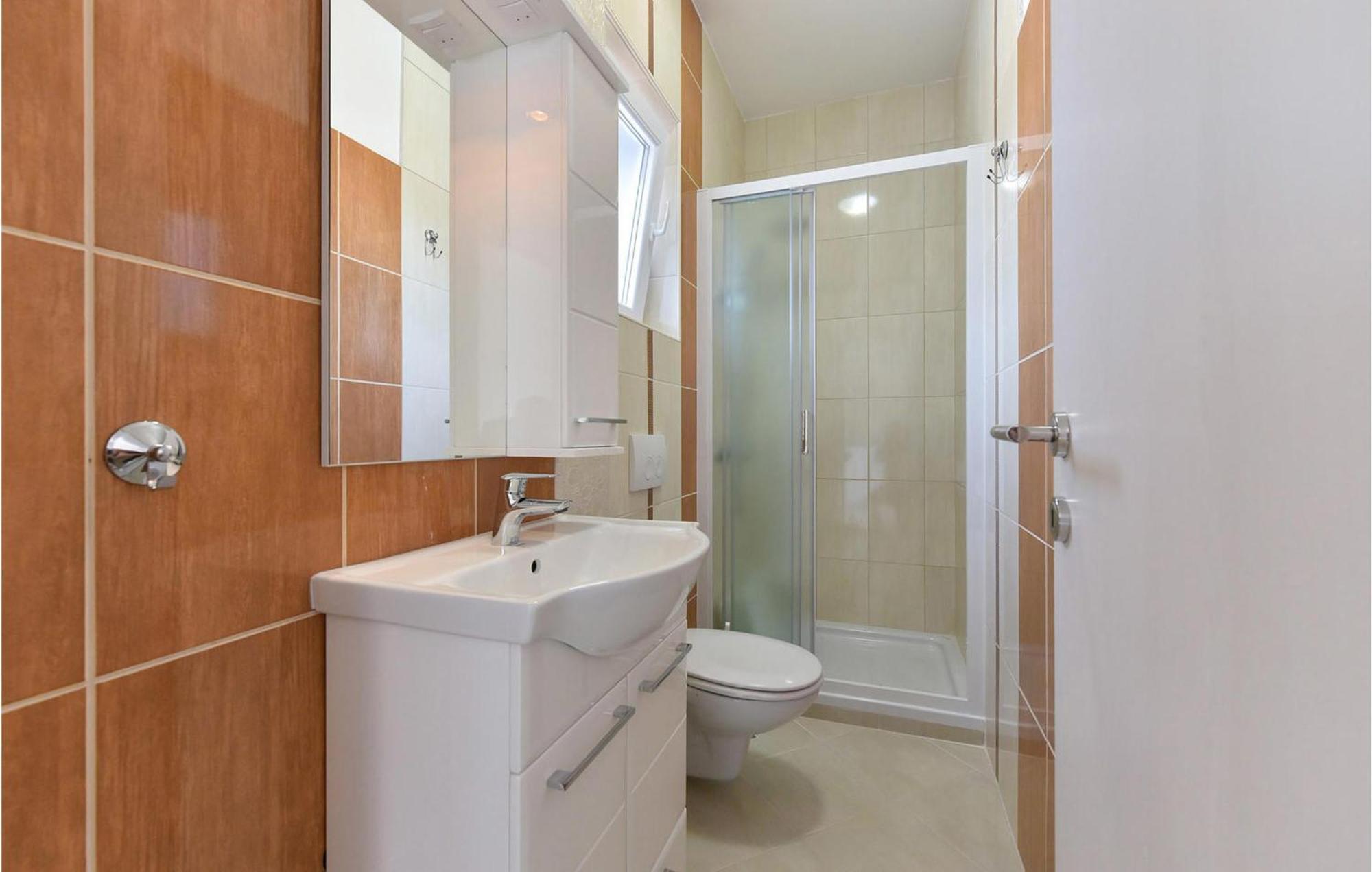 Beautiful Home In Privlaka With Wifi Екстериор снимка